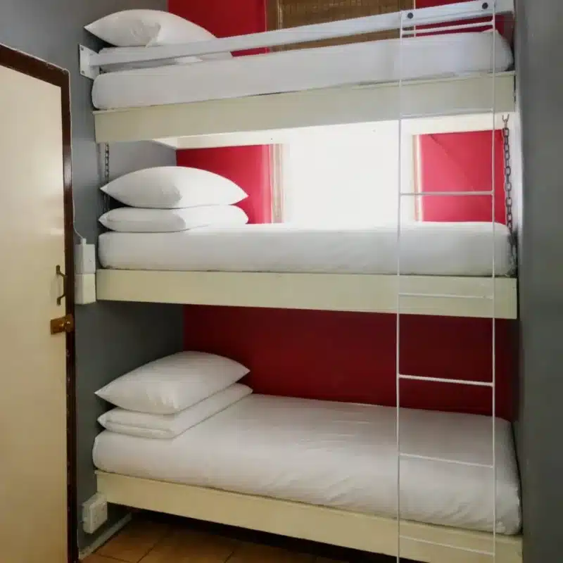 Self-Catering 5 Bed Family Room En-Suite